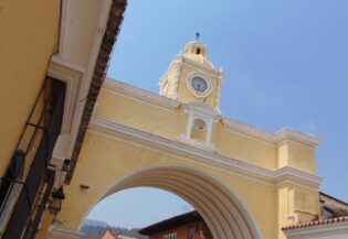 7479The Best Central American Towns to Escape the Winter